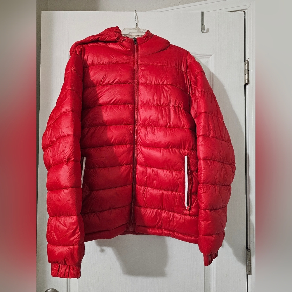 Waldorf Red Quilted Jacket Size Medium Brand New